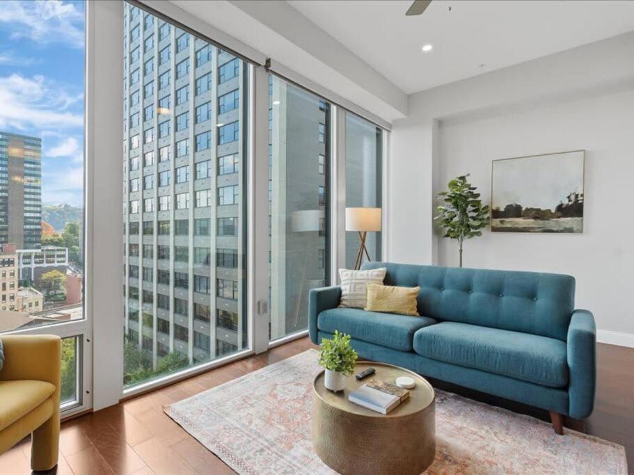 Cozysuites Dream 1Br, Ppg Paints Arena, Pitts 피츠버그 외부 사진