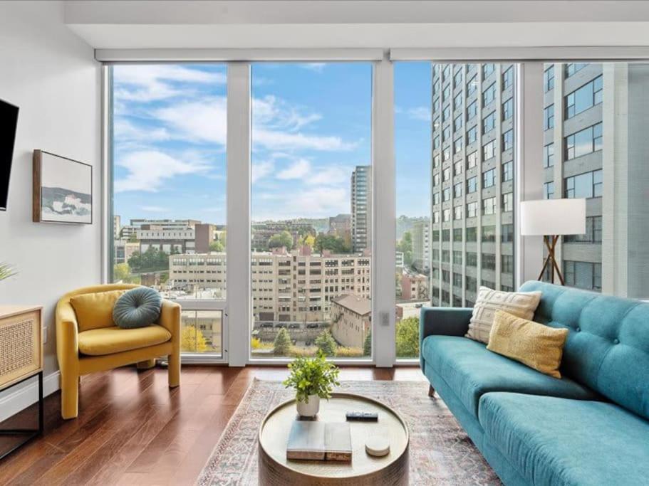 Cozysuites Dream 1Br, Ppg Paints Arena, Pitts 피츠버그 외부 사진